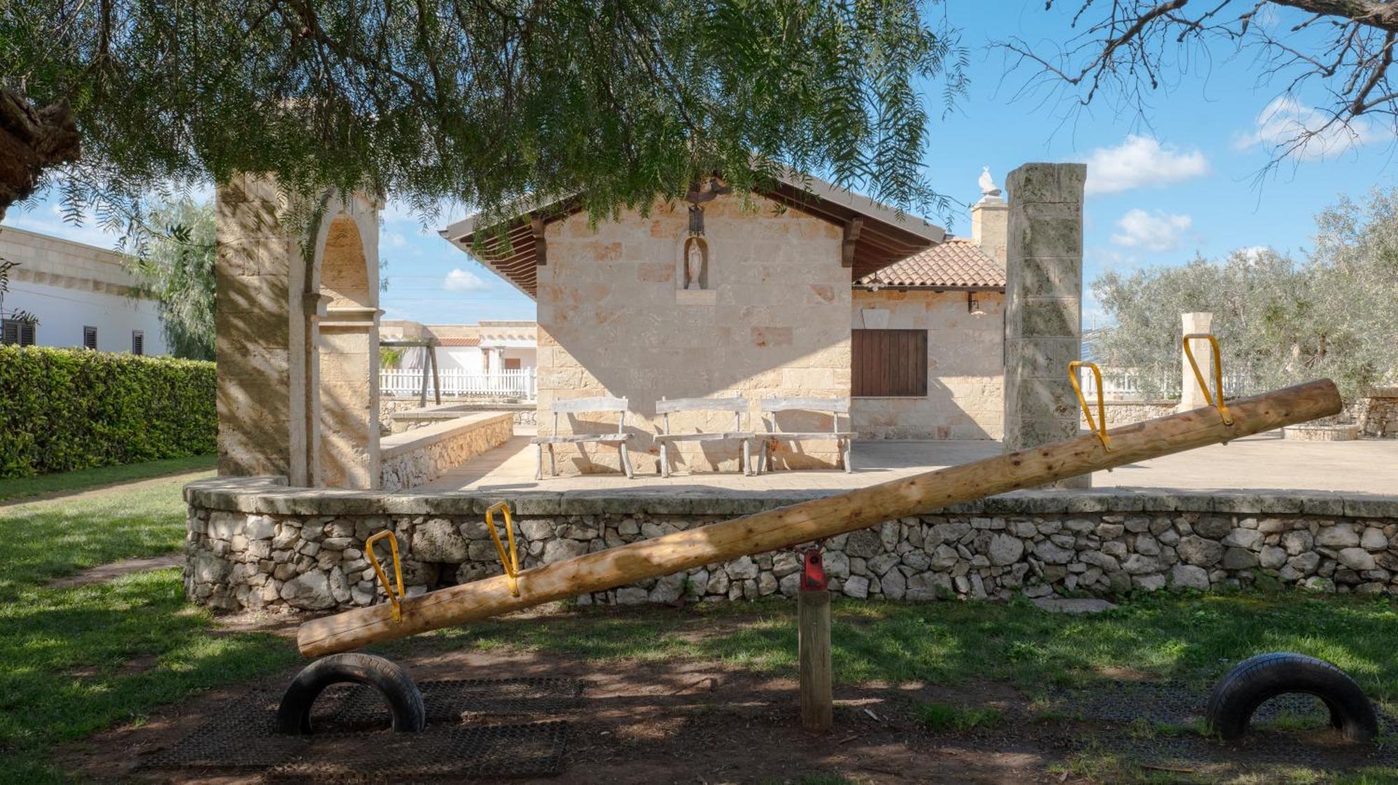 Borgo Specchia Natural Resort エクステリア 写真